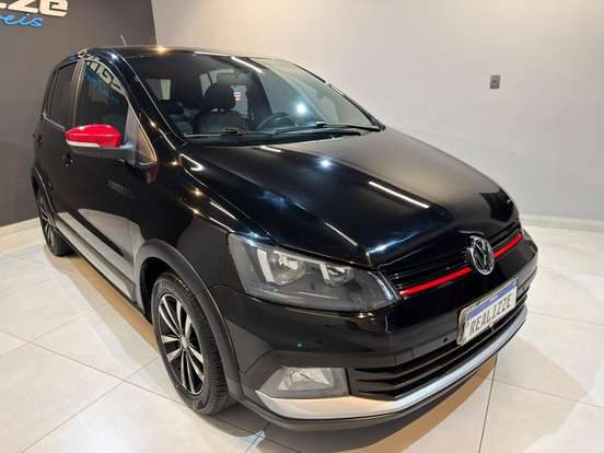 VOLKSWAGEN-FOX-1.6 MSI PEPPER 16V FLEX 4P MANUAL VOLKSWAGEN-FOX-2016