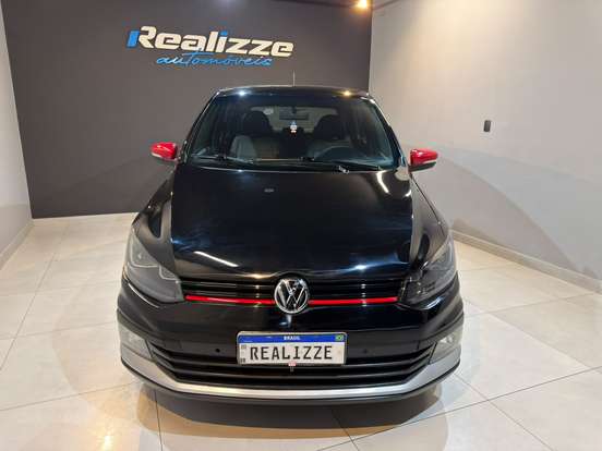 VOLKSWAGEN-FOX-2016