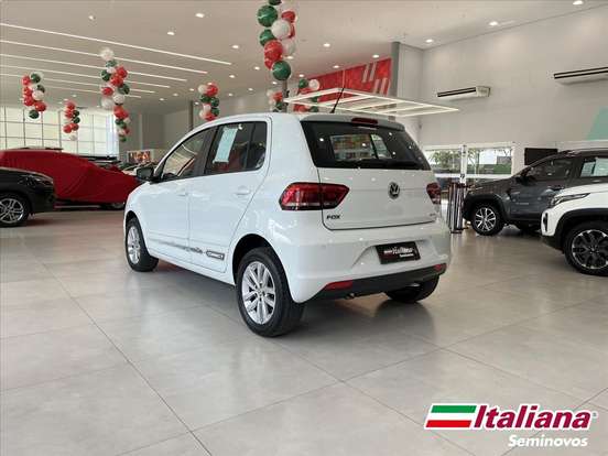 VOLKSWAGEN-FOX-1.6 MSI TOTAL FLEX CONNECT 4P MANUAL VOLKSWAGEN-FOX-2019