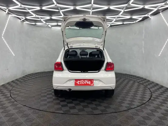 VOLKSWAGEN-GOL-2019