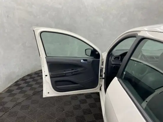 VOLKSWAGEN-GOL-2019