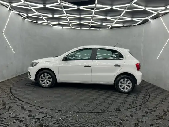 VOLKSWAGEN-GOL-2022