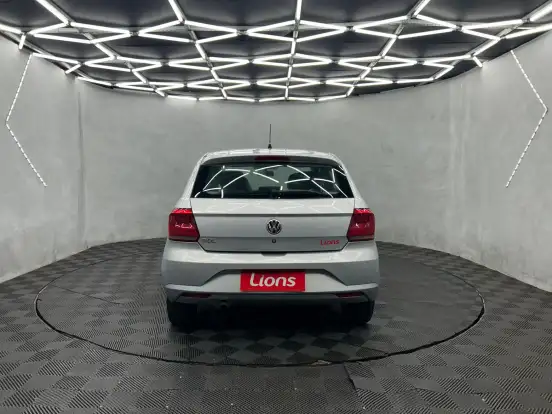 VOLKSWAGEN-GOL-2022