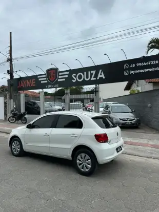 VOLKSWAGEN-GOL-2012