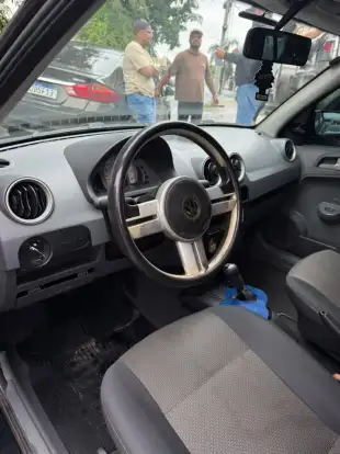VOLKSWAGEN-GOL-2007