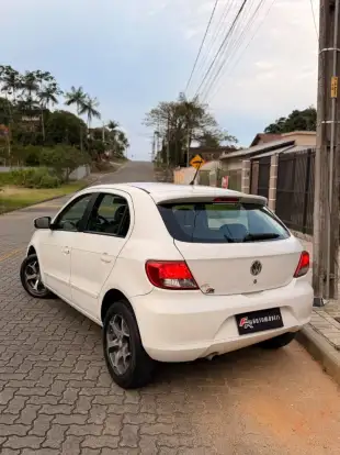 VOLKSWAGEN-GOL-2013