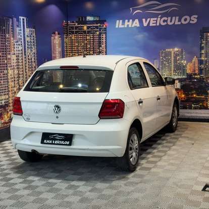 VOLKSWAGEN-GOL-2022