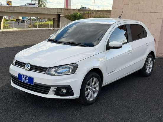 VOLKSWAGEN-GOL-2016