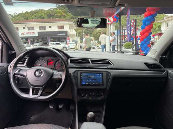 VOLKSWAGEN-GOL-2017