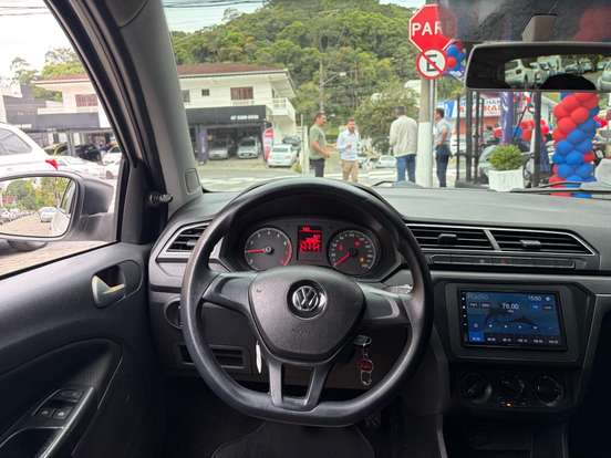 VOLKSWAGEN-GOL-2017