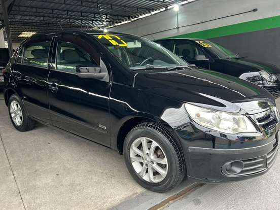 VOLKSWAGEN-GOL-1.0 MI 8V FLEX 4P MANUAL G.V VOLKSWAGEN-GOL-2010