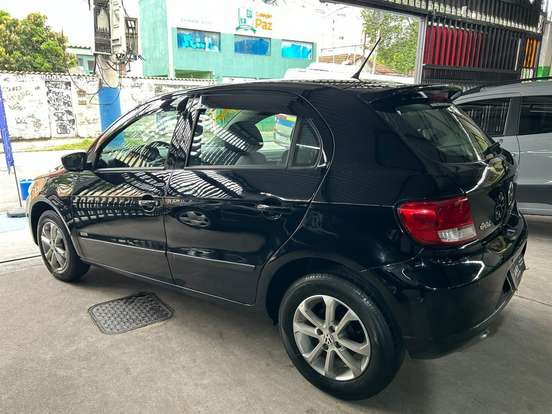 VOLKSWAGEN-GOL-1.0 MI 8V FLEX 4P MANUAL G.V VOLKSWAGEN-GOL-2010