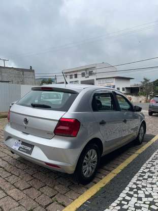 VOLKSWAGEN-GOL-2016