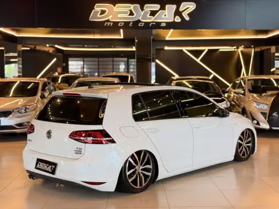 VOLKSWAGEN-GOLF-1.4 TSI HIGHLINE 16V GASOLINA 4P AUTOMÁTICO VOLKSWAGEN-GOLF-2014