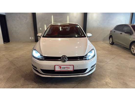 VOLKSWAGEN-GOLF-2013