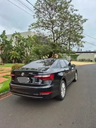 VOLKSWAGEN-JETTA-2018