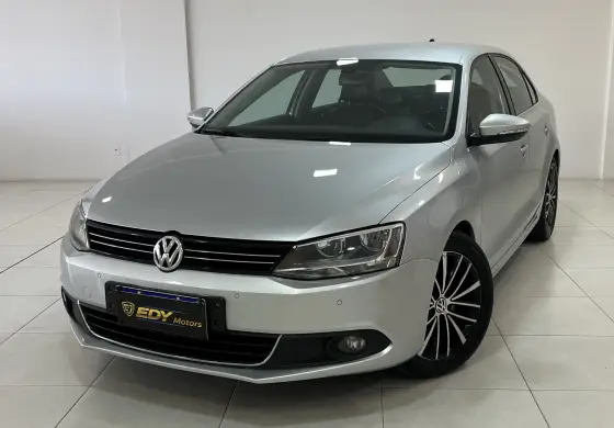 VOLKSWAGEN JETTA 2.0 TSI HIGHLINE 200CV GASOLINA 4P TIPTRONIC