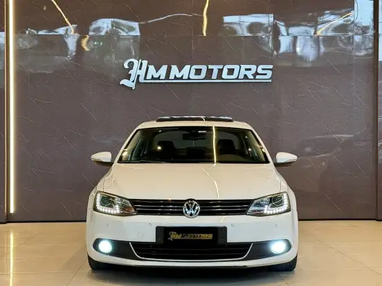 VOLKSWAGEN-JETTA-2.0 TSI HIGHLINE 211CV GASOLINA 4P TIPTRONIC VOLKSWAGEN-JETTA-2014
