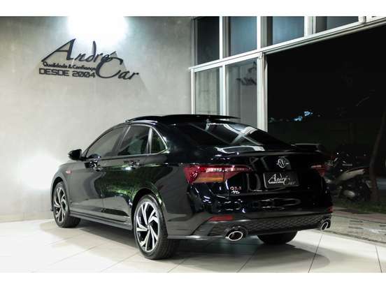 VOLKSWAGEN-JETTA-2023