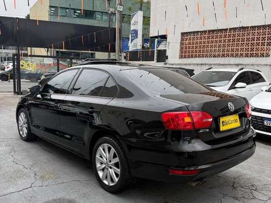VOLKSWAGEN-JETTA-2.0 COMFORTLINE FLEX 4P TIPTRONIC VOLKSWAGEN-JETTA-2012