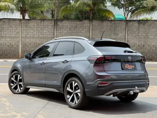 VOLKSWAGEN-NIVUS-1.0 200 TSI TOTAL FLEX HIGHLINE AUTOMÁTICO VOLKSWAGEN-NIVUS-2024