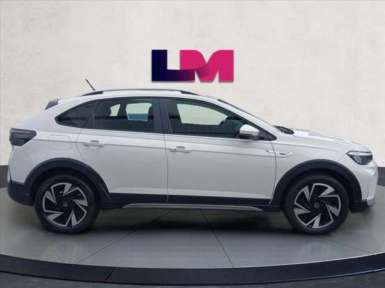 VOLKSWAGEN-NIVUS-1.0 200 TSI TOTAL FLEX HIGHLINE AUTOMÁTICO VOLKSWAGEN-NIVUS-2025