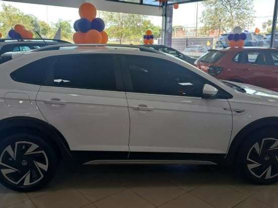 VOLKSWAGEN-NIVUS-1.0 200 TSI TOTAL FLEX HIGHLINE AUTOMÁTICO VOLKSWAGEN-NIVUS-2025