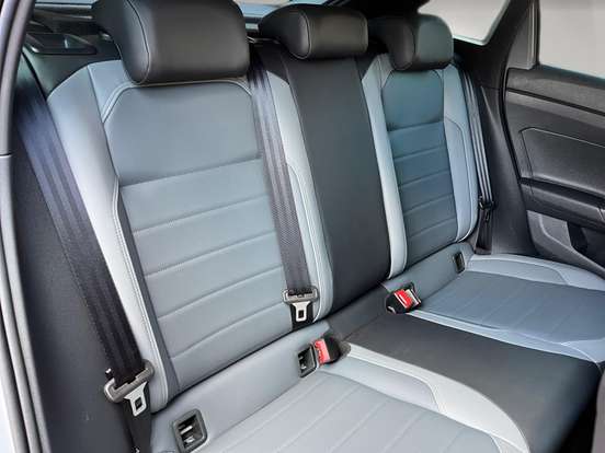 VOLKSWAGEN-NIVUS-1.0 200 TSI TOTAL FLEX HIGHLINE AUTOMÁTICO VOLKSWAGEN-NIVUS-2024