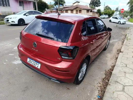 VOLKSWAGEN-POLO-2023