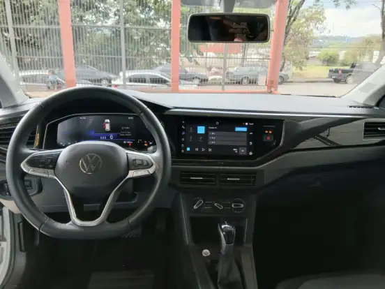 VOLKSWAGEN-POLO-2024