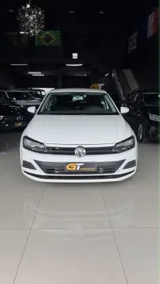 VOLKSWAGEN-POLO-2018