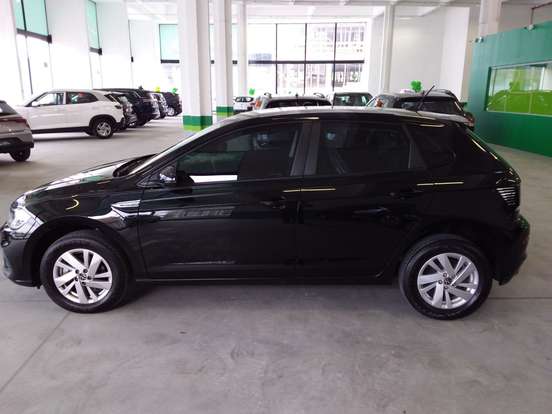 VOLKSWAGEN-POLO-2024