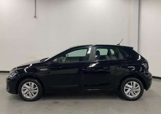 VOLKSWAGEN-POLO-2024
