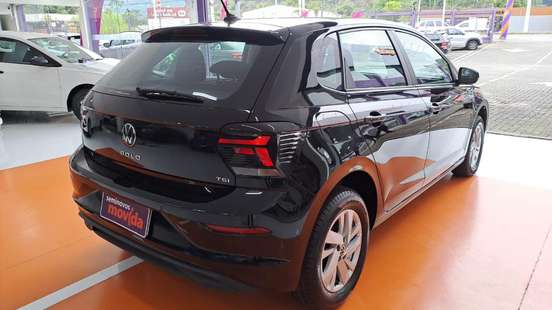 VOLKSWAGEN-POLO-2025