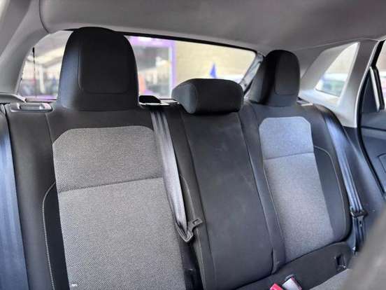 VOLKSWAGEN-POLO-1.0 170 TSI COMFORTLINE AUTOMÁTICO VOLKSWAGEN-POLO-2024