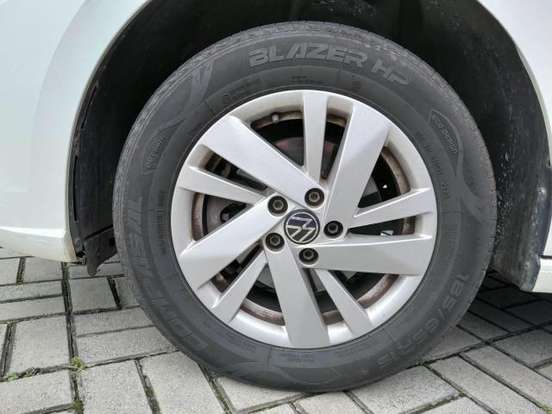 VOLKSWAGEN-POLO-2024