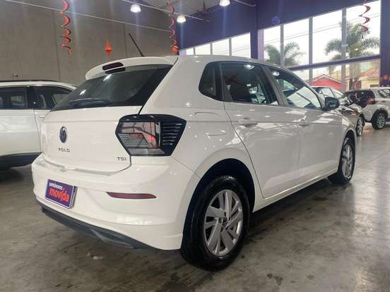 VOLKSWAGEN-POLO-2024