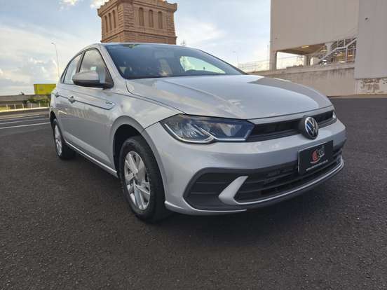 VOLKSWAGEN-POLO-2024