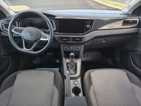 VOLKSWAGEN-POLO-1.0 170 TSI COMFORTLINE AUTOMÁTICO VOLKSWAGEN-POLO-2024