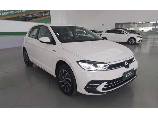 VOLKSWAGEN-POLO-2025