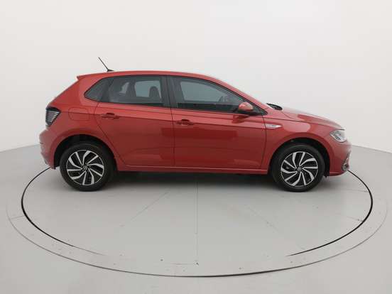 VOLKSWAGEN-POLO-1.0 170 TSI HIGHLINE AUTOMÁTICO VOLKSWAGEN-POLO-2024