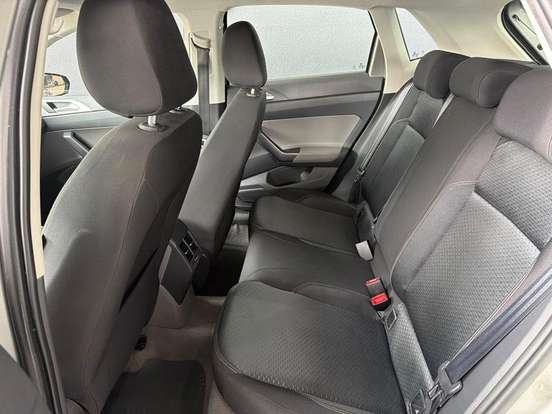 VOLKSWAGEN-POLO-1.0 200 TSI HIGHLINE AUTOMÁTICO VOLKSWAGEN-POLO-2018