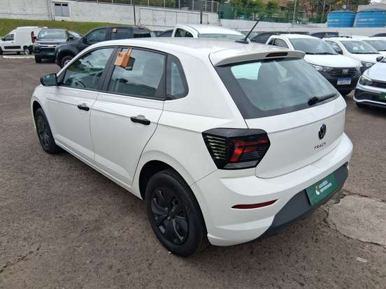 VOLKSWAGEN-POLO-2025