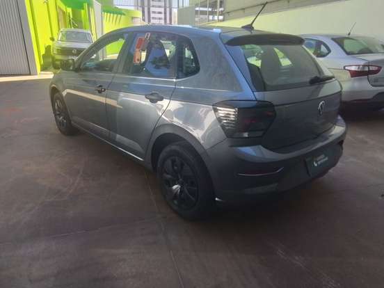 VOLKSWAGEN-POLO-2025
