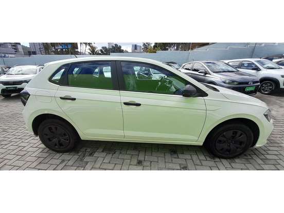 VOLKSWAGEN-POLO-2025
