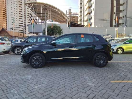 VOLKSWAGEN-POLO-2025