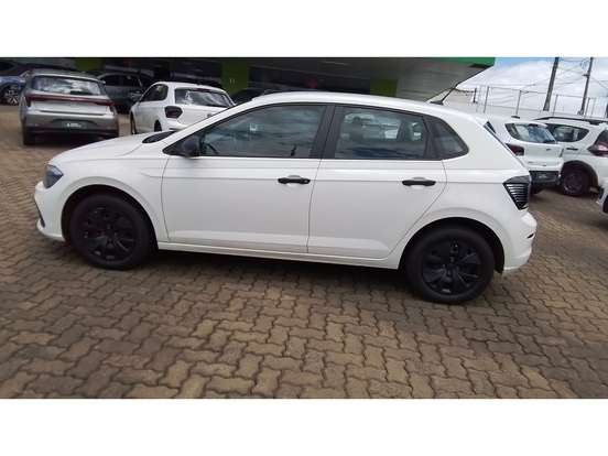 VOLKSWAGEN-POLO-2025