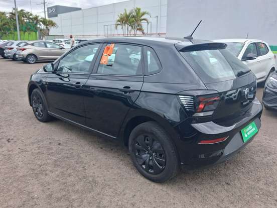 VOLKSWAGEN-POLO-2025