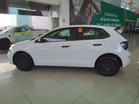 VOLKSWAGEN-POLO-2025