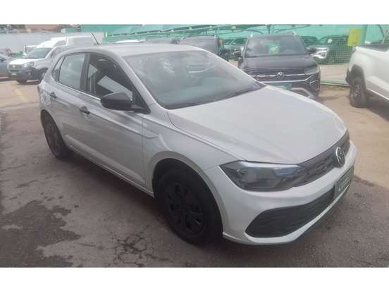 VOLKSWAGEN-POLO-2025